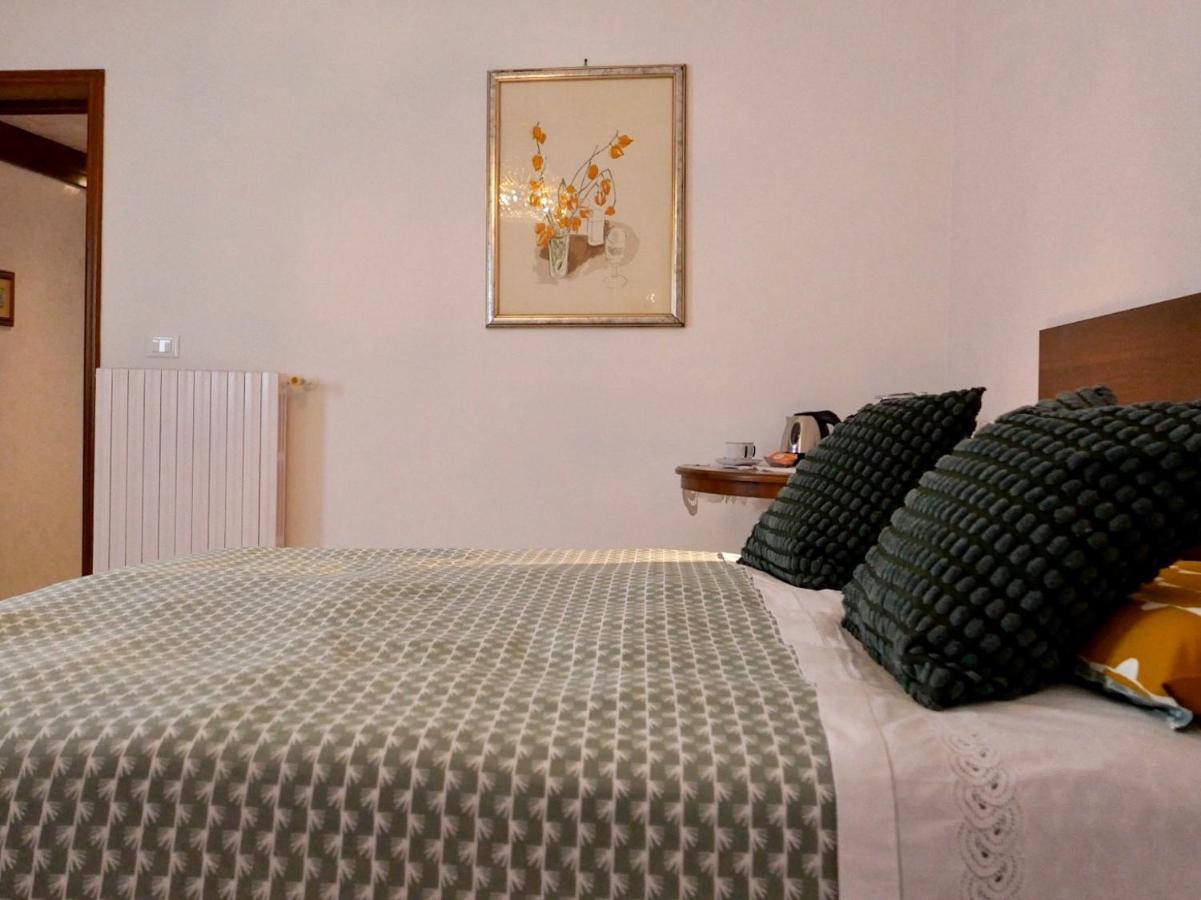 47, Vittorio Veneto Hotel Locorotondo Eksteriør billede